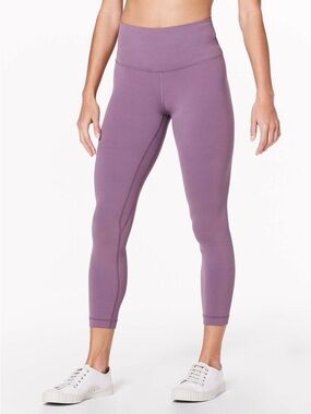 Lululemon Align Pant 25”
Smoked Mulberry
